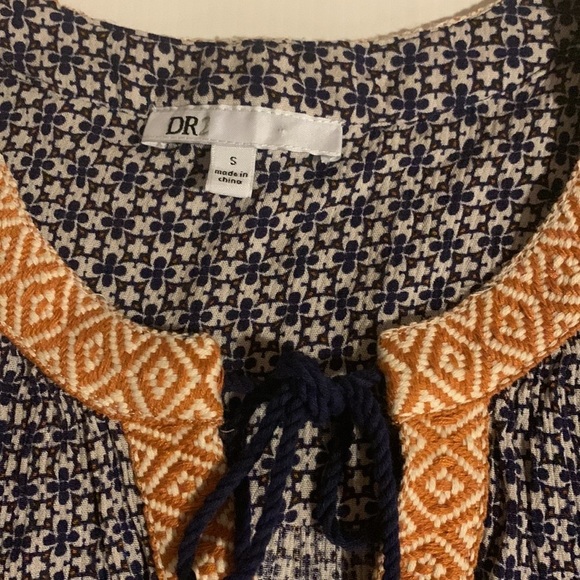 DR2 Short-Sleeved Top With Tassels size S - Picture 11 of 12